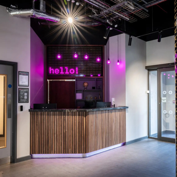 Mezzino Welcoming Entrance